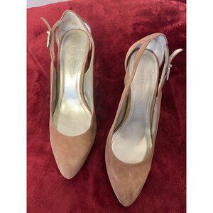 BCBG Generation Womens Tan Leather Pointed Toe Wedge Heels Size 8.5 B